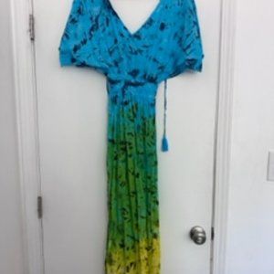 Tiare Hawaii Vibrant Maxi Dress